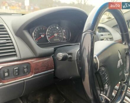 Сірий Міцубісі Галант, об'ємом двигуна 2.4 л та пробігом 226 тис. км за 5150 $, фото 9 на Automoto.ua