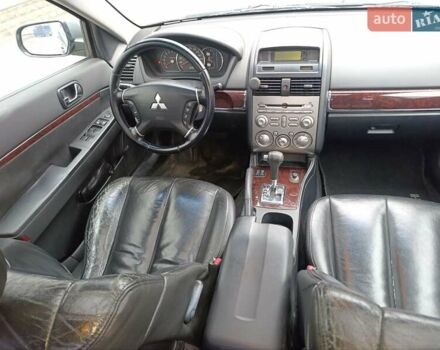 Сірий Міцубісі Галант, об'ємом двигуна 2.4 л та пробігом 226 тис. км за 5150 $, фото 12 на Automoto.ua