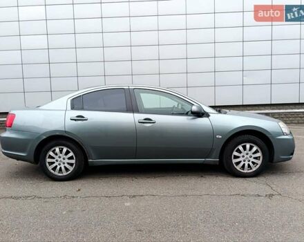 Сірий Міцубісі Галант, об'ємом двигуна 2.4 л та пробігом 226 тис. км за 5150 $, фото 2 на Automoto.ua