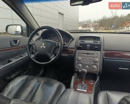 Сірий Міцубісі Галант, об'ємом двигуна 2.4 л та пробігом 226 тис. км за 5150 $, фото 10 на Automoto.ua