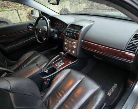 Серый Мицубиси Галант, объемом двигателя 2.4 л и пробегом 182 тыс. км за 6100 $, фото 10 на Automoto.ua