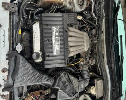 Сірий Міцубісі Галант, об'ємом двигуна 2.5 л та пробігом 400 тис. км за 500 $, фото 4 на Automoto.ua