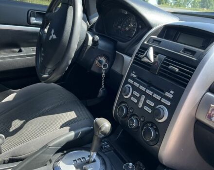 Мицубиси Галант 2007 в Теофиполь на Automoto.ua Серый Мицубиси Галант, объемом двигателя 2.4 л и пробегом 280 тыс. км за 4300 $, фото 4 на Automoto.ua