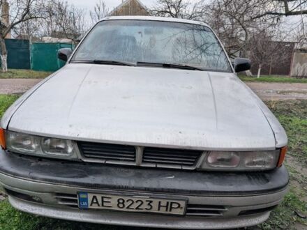 Серый Мицубиси Галант, объемом двигателя 1.8 л и пробегом 400 тыс. км за 660 $, фото 1 на Automoto.ua