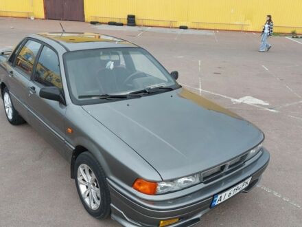 Мицубиси Галант 1988 в Житомире на Automoto.ua Серый Мицубиси Галант, объемом двигателя 2 л и пробегом 480 тыс. км за 1650 $, фото 1 на Automoto.ua