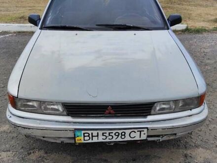 Міцубісі Галант 1988 у Белгород-Днестровском на Automoto.ua Сірий Міцубісі Галант, об'ємом двигуна 2 л та пробігом 340 тис. км за 1460 $, фото 1 на Automoto.ua