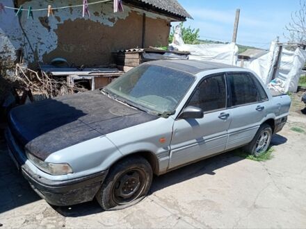 Мицубиси Галант 1989 в Балте на Automoto.ua Серый Мицубиси Галант, объемом двигателя 2 л и пробегом 100 тыс. км за 363 $, фото 1 на Automoto.ua