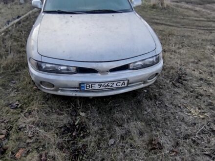 Сірий Міцубісі Галант, об'ємом двигуна 2 л та пробігом 370 тис. км за 1500 $, фото 1 на Automoto.ua
