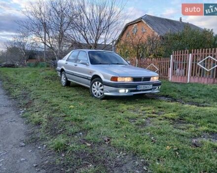 Серый Мицубиси Галант, объемом двигателя 2 л и пробегом 300 тыс. км за 1500 $, фото 1 на Automoto.ua