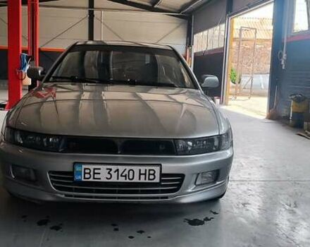 Серый Мицубиси Галант, объемом двигателя 2.5 л и пробегом 337 тыс. км за 3500 $, фото 1 на Automoto.ua