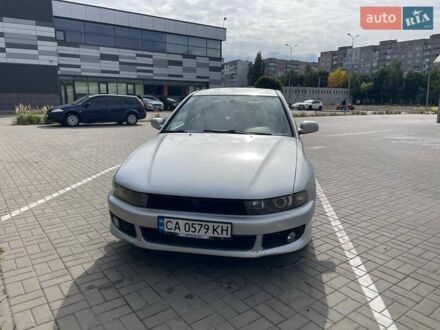 Серый Мицубиси Галант, объемом двигателя 2.5 л и пробегом 300 тыс. км за 2850 $, фото 1 на Automoto.ua