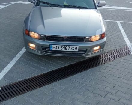 Сірий Міцубісі Галант, об'ємом двигуна 2 л та пробігом 350 тис. км за 3200 $, фото 1 на Automoto.ua