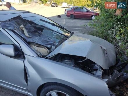 Міцубісі Галант 2005 у Тернополі на Automoto.ua Сірий Міцубісі Галант, об'ємом двигуна 2.4 л та пробігом 180 тис. км за 3700 $, фото 1 на Automoto.ua