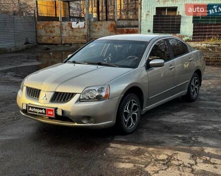 Сірий Міцубісі Галант, об'ємом двигуна 2.4 л та пробігом 120 тис. км за 4990 $, фото 1 на Automoto.ua