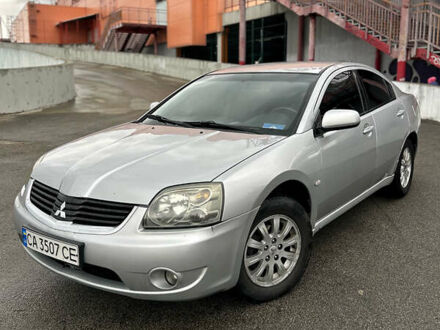 Міцубісі Галант 2006 у Києві на Automoto.ua Сірий Міцубісі Галант, об'ємом двигуна 2.38 л та пробігом 232 тис. км за 4400 $, фото 1 на Automoto.ua