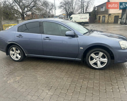 Сірий Міцубісі Галант, об'ємом двигуна 2.4 л та пробігом 339 тис. км за 3600 $, фото 1 на Automoto.ua