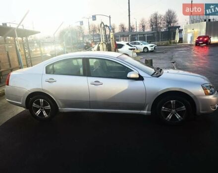 Сірий Міцубісі Галант, об'ємом двигуна 2.35 л та пробігом 218 тис. км за 5300 $, фото 1 на Automoto.ua