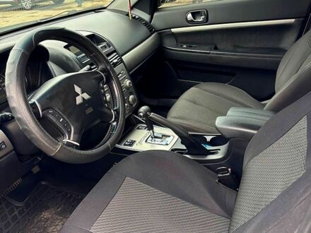 Серый Мицубиси Галант, объемом двигателя 2.4 л и пробегом 245 тыс. км за 5700 $, фото 1 на Automoto.ua