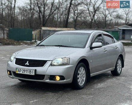 Сірий Міцубісі Галант, об'ємом двигуна 2.4 л та пробігом 311 тис. км за 5600 $, фото 1 на Automoto.ua