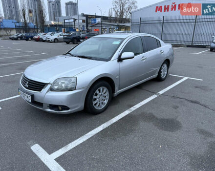 Серый Мицубиси Галант, объемом двигателя 2.38 л и пробегом 330 тыс. км за 5700 $, фото 1 на Automoto.ua