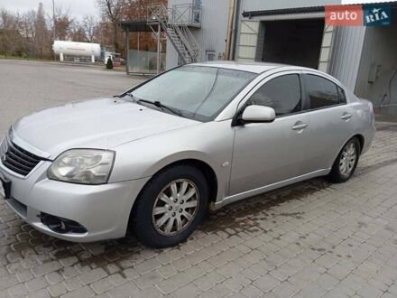 Мицубиси Галант 2009 в Староконстантинов на Automoto.ua Серый Мицубиси Галант, объемом двигателя 2.38 л и пробегом 350 тыс. км за 5500 $, фото 1 на Automoto.ua