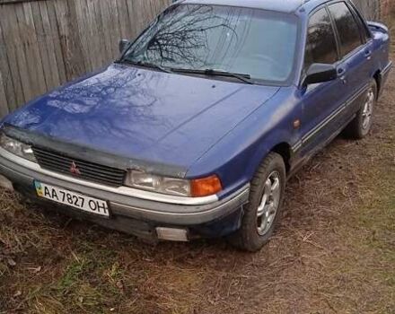 Синий Мицубиси Галант, объемом двигателя 1.8 л и пробегом 500 тыс. км за 1000 $, фото 2 на Automoto.ua