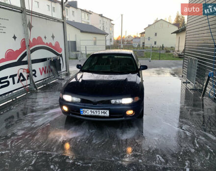 Синий Мицубиси Галант, объемом двигателя 2 л и пробегом 422 тыс. км за 1950 $, фото 1 на Automoto.ua