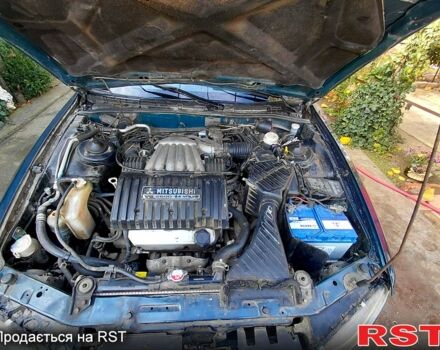 Синий Мицубиси Галант, объемом двигателя 2.5 л и пробегом 350 тыс. км за 2500 $, фото 8 на Automoto.ua