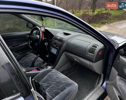 Синій Міцубісі Галант, об'ємом двигуна 2.5 л та пробігом 264 тис. км за 3300 $, фото 2 на Automoto.ua