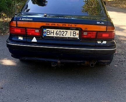 Синий Мицубиси Галант, объемом двигателя 2 л и пробегом 250 тыс. км за 650 $, фото 4 на Automoto.ua