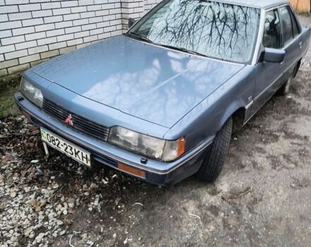 Синий Мицубиси Галант, объемом двигателя 0 л и пробегом 200 тыс. км за 1000 $, фото 1 на Automoto.ua