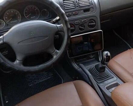 Синій Міцубісі Галант, об'ємом двигуна 2 л та пробігом 300 тис. км за 2300 $, фото 1 на Automoto.ua