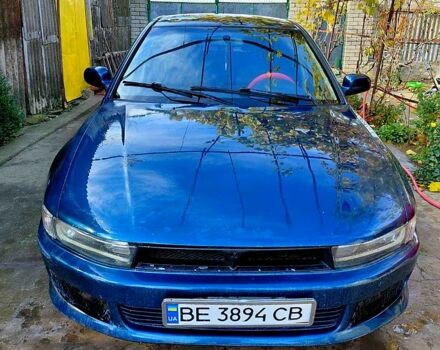 Синий Мицубиси Галант, объемом двигателя 2.5 л и пробегом 350 тыс. км за 2500 $, фото 1 на Automoto.ua