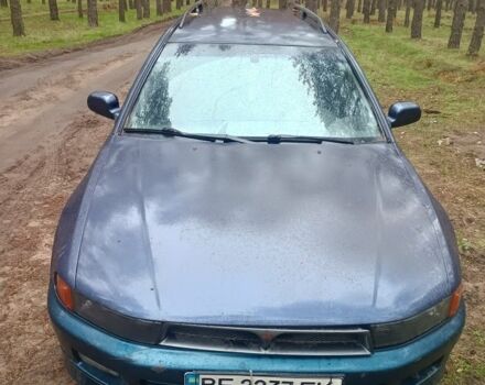 Синий Мицубиси Галант, объемом двигателя 2 л и пробегом 400 тыс. км за 1600 $, фото 1 на Automoto.ua