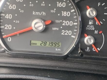 Синий Мицубиси Галант, объемом двигателя 2.4 л и пробегом 280 тыс. км за 3500 $, фото 1 на Automoto.ua