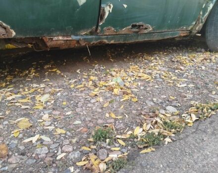 Мицубиси Галант 1984 в Теплодаре на Automoto.ua Зеленый Мицубиси Галант, объемом двигателя 1.6 л и пробегом 1000 тыс. км за 250 $, фото 7 на Automoto.ua