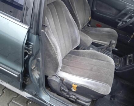 Зеленый Мицубиси Галант, объемом двигателя 1.8 л и пробегом 400 тыс. км за 1000 $, фото 3 на Automoto.ua