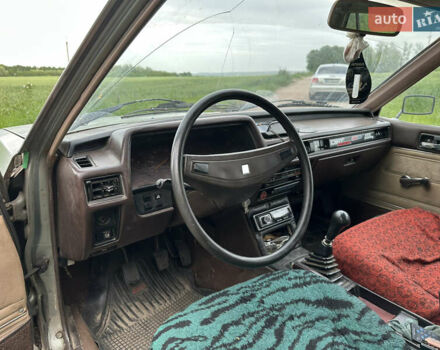 Мицубиси Галант 1982 в Тростянец на Automoto.ua Зеленый Мицубиси Галант, объемом двигателя 2.3 л и пробегом 400 тыс. км за 999 $, фото 2 на Automoto.ua