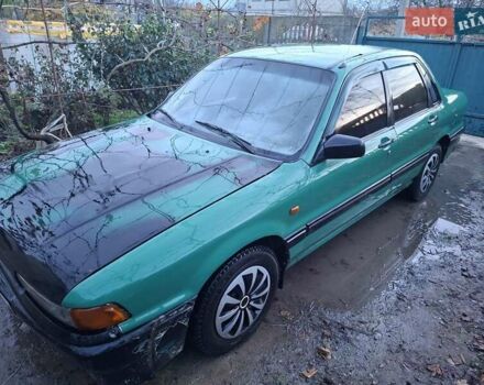 Зеленый Мицубиси Галант, объемом двигателя 1.8 л и пробегом 378 тыс. км за 950 $, фото 2 на Automoto.ua