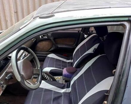 Зелений Міцубісі Галант, об'ємом двигуна 2 л та пробігом 440 тис. км за 1200 $, фото 3 на Automoto.ua