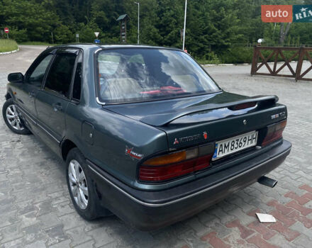 Зеленый Мицубиси Галант, объемом двигателя 1.76 л и пробегом 352 тыс. км за 1650 $, фото 7 на Automoto.ua