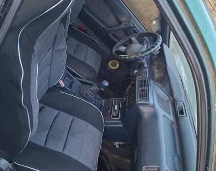 Зеленый Мицубиси Галант, объемом двигателя 1.8 л и пробегом 378 тыс. км за 950 $, фото 5 на Automoto.ua