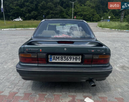 Зеленый Мицубиси Галант, объемом двигателя 1.76 л и пробегом 352 тыс. км за 1650 $, фото 8 на Automoto.ua