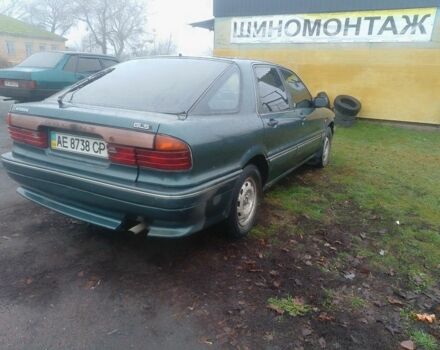 Зеленый Мицубиси Галант, объемом двигателя 0 л и пробегом 580 тыс. км за 942 $, фото 2 на Automoto.ua