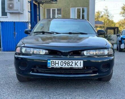 Зеленый Мицубиси Галант, объемом двигателя 1.8 л и пробегом 455 тыс. км за 1999 $, фото 2 на Automoto.ua