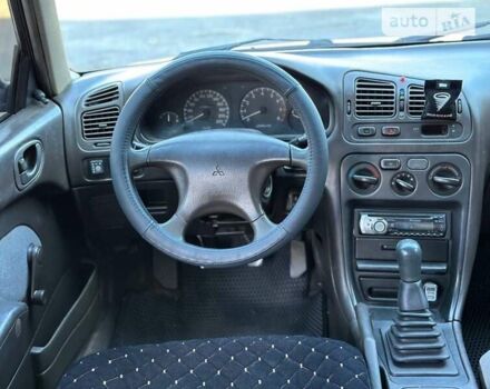 Зеленый Мицубиси Галант, объемом двигателя 1.8 л и пробегом 455 тыс. км за 1999 $, фото 8 на Automoto.ua