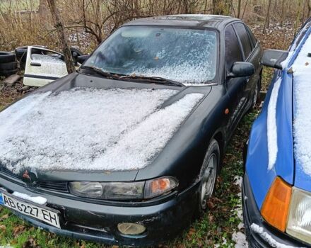 Зеленый Мицубиси Галант, объемом двигателя 2.5 л и пробегом 333 тыс. км за 1000 $, фото 2 на Automoto.ua