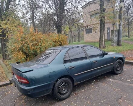 Зеленый Мицубиси Галант, объемом двигателя 2 л и пробегом 280 тыс. км за 1450 $, фото 4 на Automoto.ua