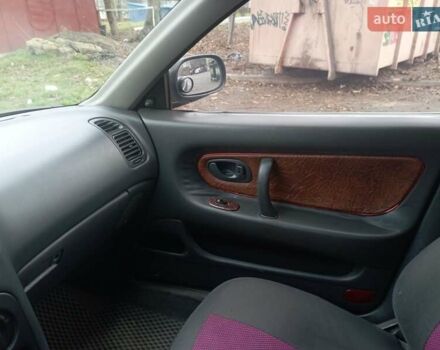 Зеленый Мицубиси Галант, объемом двигателя 1.83 л и пробегом 200 тыс. км за 3100 $, фото 5 на Automoto.ua