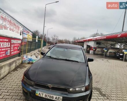 Зеленый Мицубиси Галант, объемом двигателя 2 л и пробегом 300 тыс. км за 2650 $, фото 1 на Automoto.ua